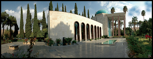 5184051306_1361468117