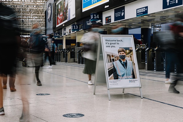 The Advertisement/آن تبلیغ